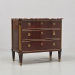 1281 5581 CHEST OF DRAWERS